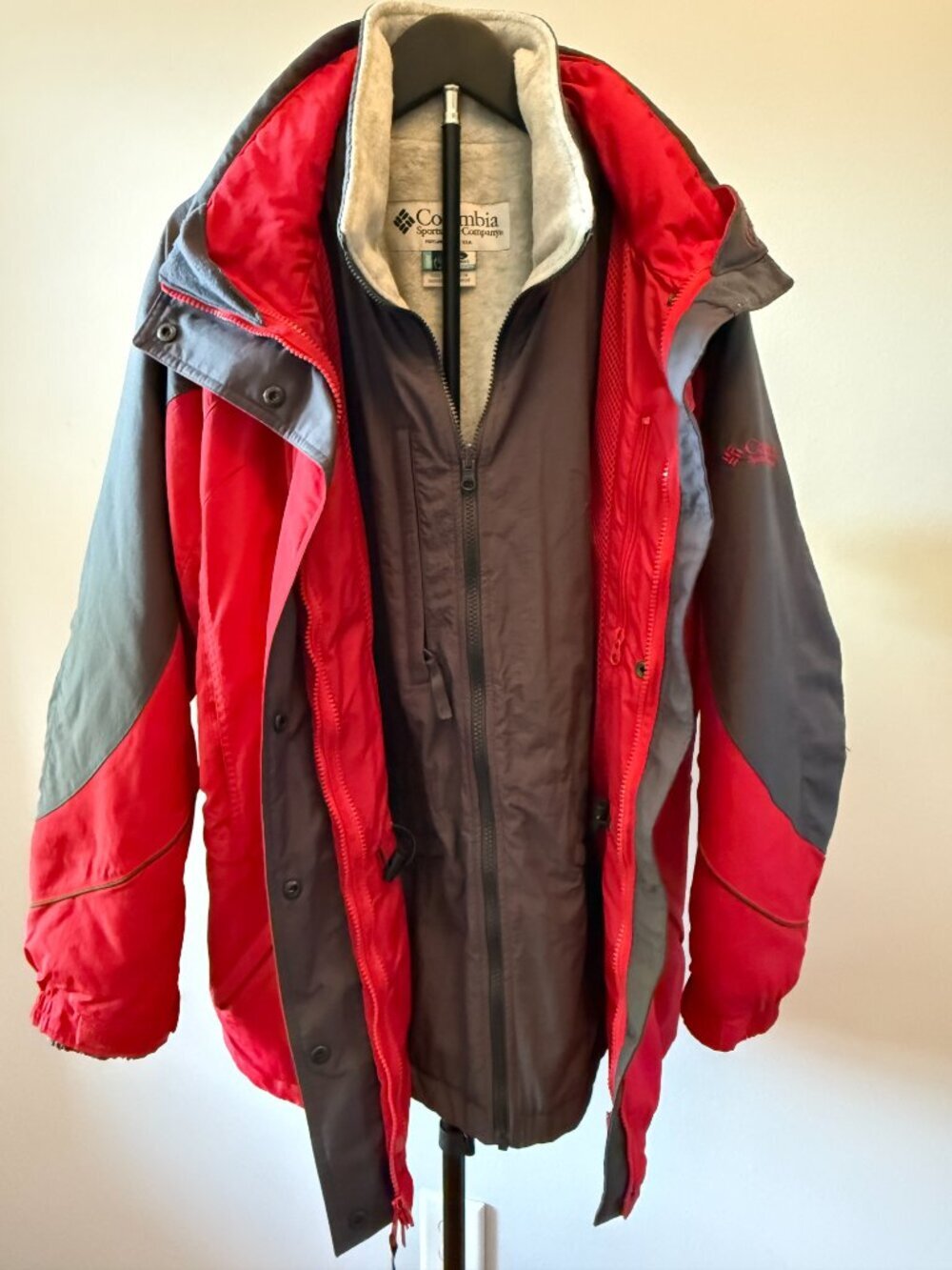 Columbia Women's 3-in-1 Interchange Jacket Red Gray Large - Picture 5 of 5